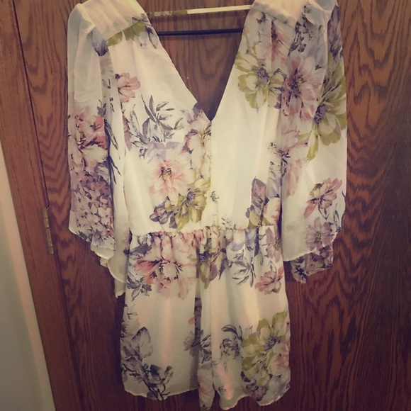 Charlotte Russe romper, size smal - Picture 2 of 2